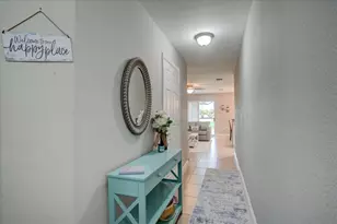 6633 Old Farm Trail, Boynton Beach, FL 33437 - Photo 2