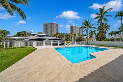 3341 NE 170th Street, North Miami Beach, FL 33160 - Photo 32
