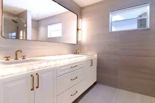 3341 NE 170th St, North Miami Beach, FL 33160 - Photo 24