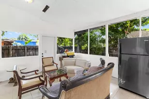 321 N 72nd Terrace, Hollywood, FL 33024 - Photo 18