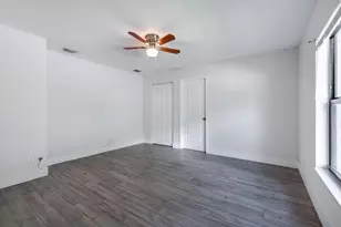 4743 Myla Ln, West Palm Beach, FL 33417 - Photo 12