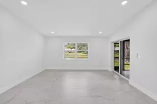 8282 Springlake Dr, Boca Raton, FL 33496 - Photo 10