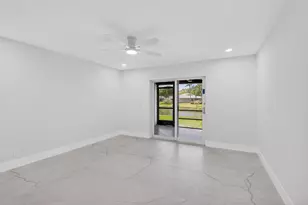 8282 Springlake Dr, Boca Raton, FL 33496 - Photo 16