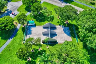 8282 Springlake Dr, Boca Raton, FL 33496 - Photo 48