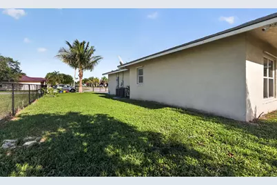 138 Dabou Loop, Belle Glade, FL 33430 - Photo 28