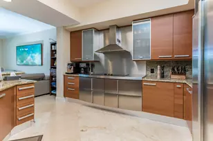701 SE 21st Ave, Deerfield Beach, FL 33441 - Photo 6
