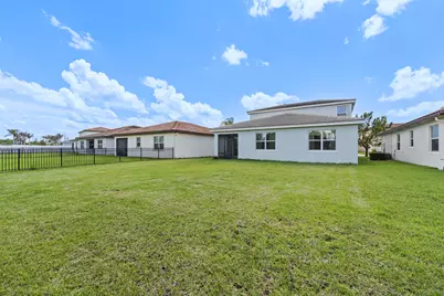 7705 NW Greenbank Circle, Port Saint Lucie, FL 34987 - Photo 36