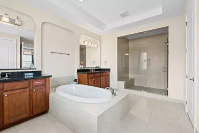 8845 Watercrest Circle W, Parkland, FL 33076 - Photo 12