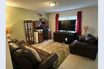 7424 NW 75th Street, Tamarac, FL 33321 - Photo 8