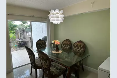 7424 NW 75th Street, Tamarac, FL 33321 - Photo 12