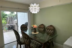 7424 NW 75th St, Tamarac, FL 33321 - Photo 12