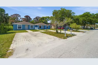 1311 Emerald Terrace, Fort Pierce, FL 34950 - Photo 2