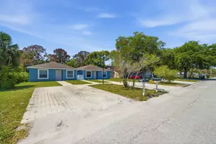 1311 Emerald Terrace, Fort Pierce, FL 34950 - Photo 2