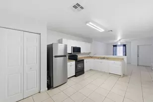 1311 Emerald Terrace, Fort Pierce, FL 34950 - Photo 12