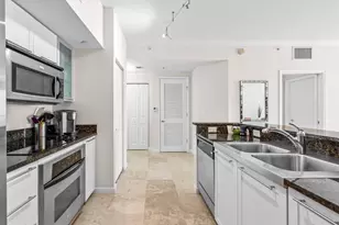 235 NE 1st St, Delray Beach, FL 33444 - Photo 10