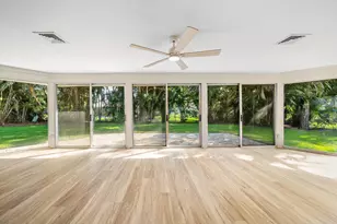433 Pine Villa Dr, Atlantis, FL 33462 - Photo 16