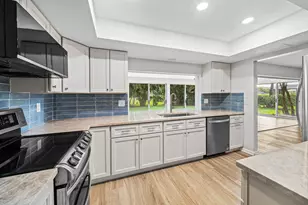 433 Pine Villa Dr, Atlantis, FL 33462 - Photo 24