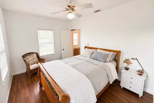 429 Greenbriar Dr, West Palm Beach, FL 33403 - Photo 12