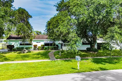 2118 W Palma Circle, West Palm Beach, FL 33415 - Photo 4