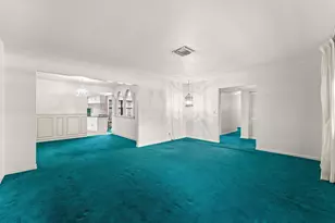 2118 W Palma Cir, West Palm Beach, FL 33415 - Photo 12