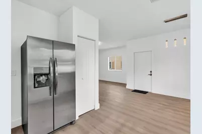 2410 NW 43rd Street, Miami, FL 33142 - Photo 10