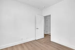 2410 NW 43rd St, Miami, FL 33142 - Photo 18