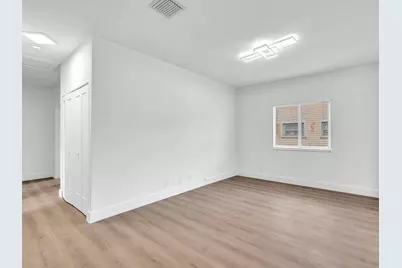 2410 NW 43rd Street, Miami, FL 33142 - Photo 4