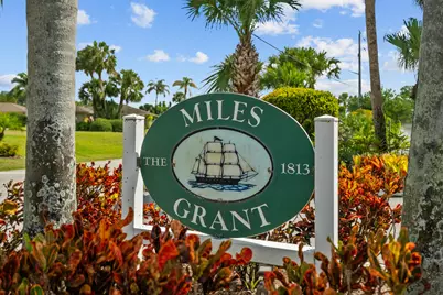 5393 SE Miles Grant Road SE #202, Stuart, FL 34997 - Photo 2