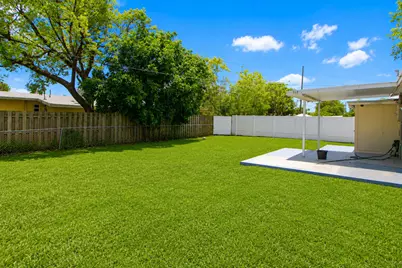 5700 SW 37th Court, Davie, FL 33314 - Photo 4