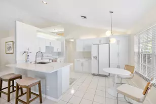 2016 Island Cir, Weston, FL 33326 - Photo 38