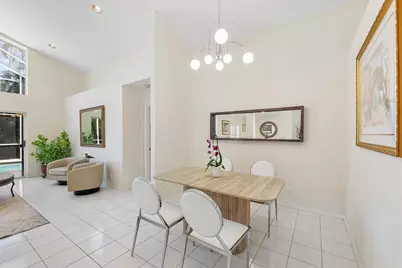 2016 Island Circle, Weston, FL 33326 - Photo 8