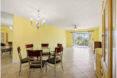 3146 Via Poinciana #407, Greenacres, FL 33467 - Photo 10