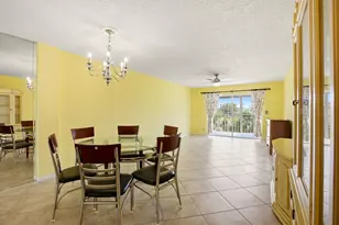 3146 Via Poinciana, Greenacres, FL 33467 - Photo 10