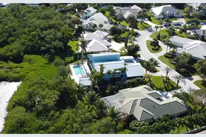 8902 SE Marina Bay Drive, Hobe Sound, FL 33455 - Photo 8