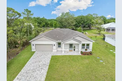 9355 100th Avenue, Vero Beach, FL 32967 - Photo 2
