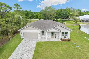 9355 100th Ave, Vero Beach, FL 32967 - Photo 2