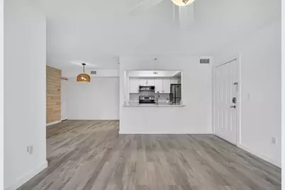 103 Yacht Club Way #205, Hypoluxo, FL 33462 - Photo 6