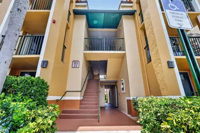 103 Yacht Club Way #205, Hypoluxo, FL 33462 - Photo 2