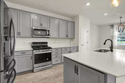 10484 SW Captiva Drive, Port Saint Lucie, FL 34987 - Photo 12