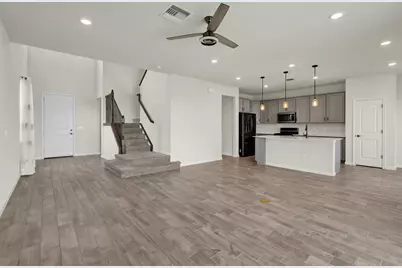 10484 SW Captiva Drive, Port Saint Lucie, FL 34987 - Photo 8