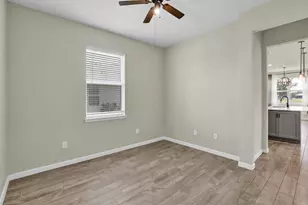 10484 SW Captiva Dr, Port Saint Lucie, FL 34987 - Photo 16
