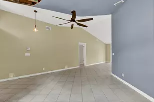 9335 SW Eagles Landing, Stuart, FL 34997 - Photo 10