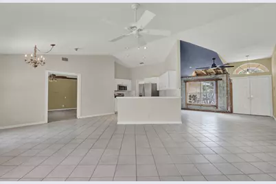 9335 SW Eagles Landing, Stuart, FL 34997 - Photo 10