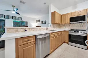 1743 NE 4th Ave, Fort Lauderdale, FL 33305 - Photo 4