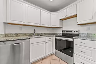 908 Normandy, Delray Beach, FL 33484 - Photo 12