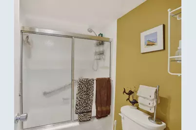 3900 Oaks Clubhouse Drive #410, Pompano Beach, FL 33069 - Photo 24