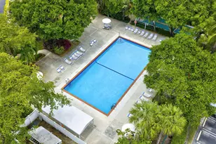 3900 Oaks Clubhouse Dr, Pompano Beach, FL 33069 - Photo 40