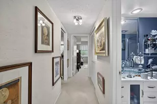 3900 Oaks Clubhouse Dr, Pompano Beach, FL 33069 - Photo 28