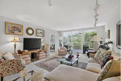 3900 Oaks Clubhouse Drive #410, Pompano Beach, FL 33069 - Photo 1