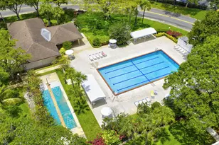 3900 Oaks Clubhouse Dr, Pompano Beach, FL 33069 - Photo 42